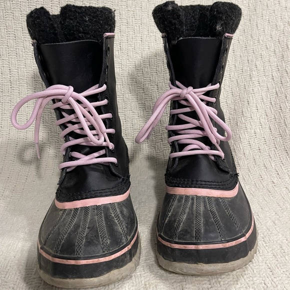 Pink and Black Sorel Premium Waterproof Duck Boots - Picture 4 of 6